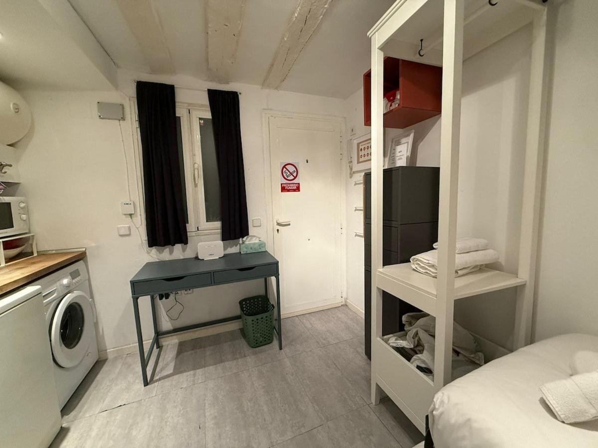 Apartament Cosy In The Heart Of Lavapies, - Amparo Madryt